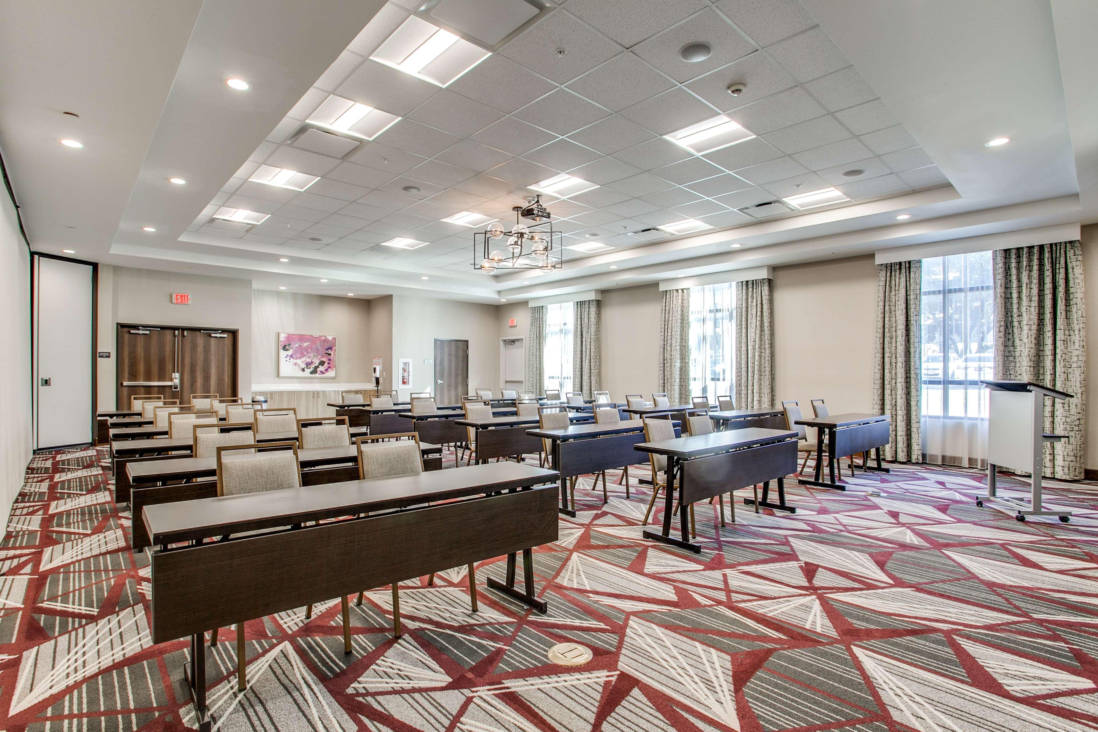 Hilton Garden Inn Dallas-Central Expy/North Park Area, Tx Bagian luar foto